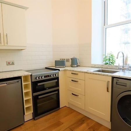 Seagulls Nest- Stylish 1 Bed Seafront Apartment Hastings Eksteriør billede